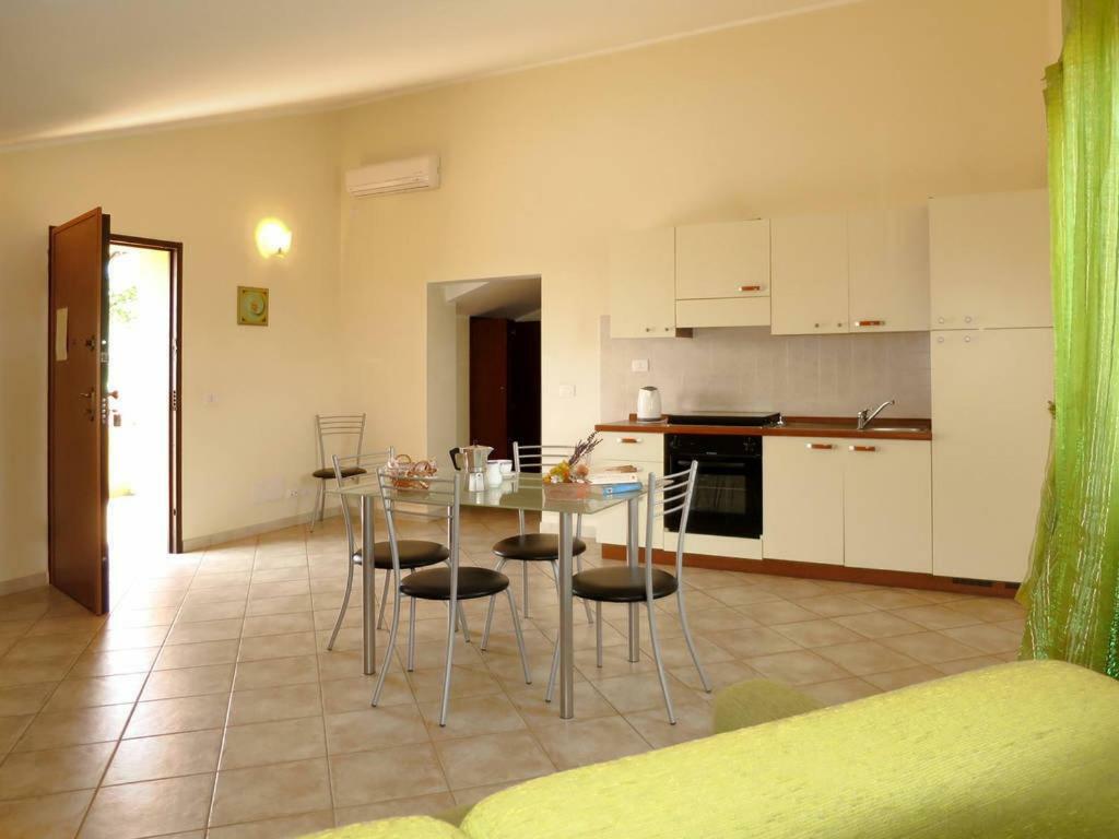 Recidence L' Infinito Apartment Carbognano Exterior foto